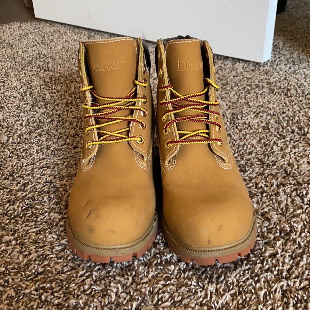 Boots - Picture 3 of 4
